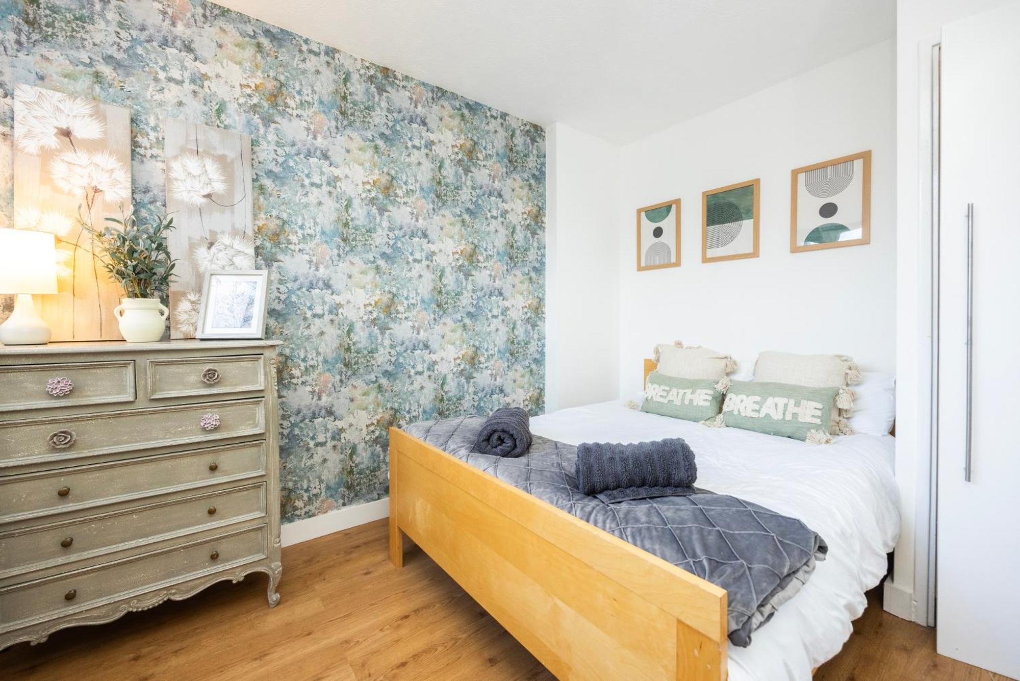 Trendy 4 Bed Apartment Near Vibrant Shoreditch W Balcony And Walking Distance To Tube London Bagian luar foto
