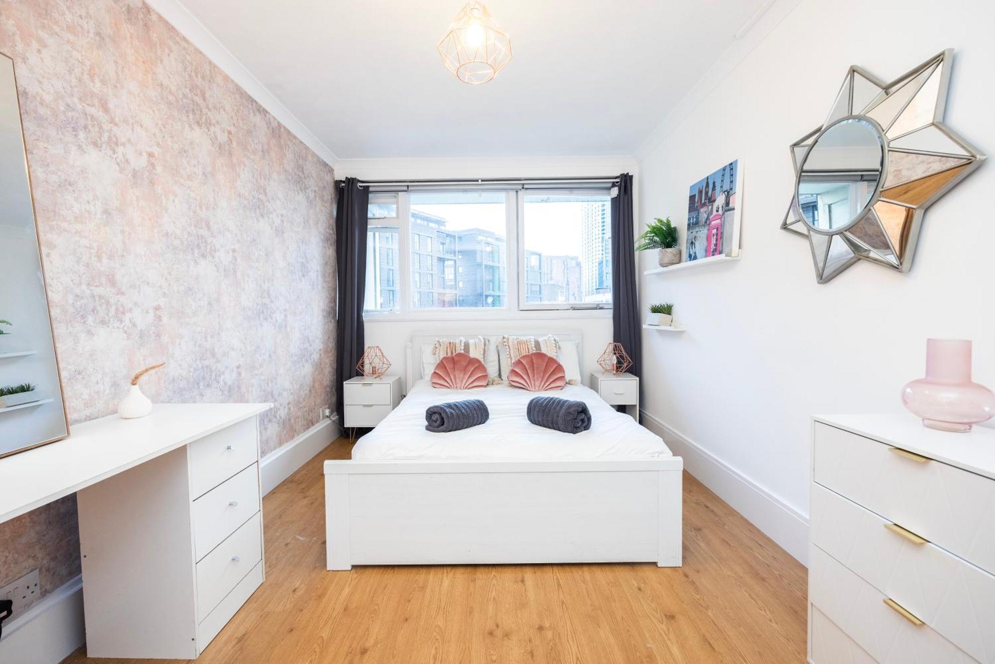 Trendy 4 Bed Apartment Near Vibrant Shoreditch W Balcony And Walking Distance To Tube London Bagian luar foto