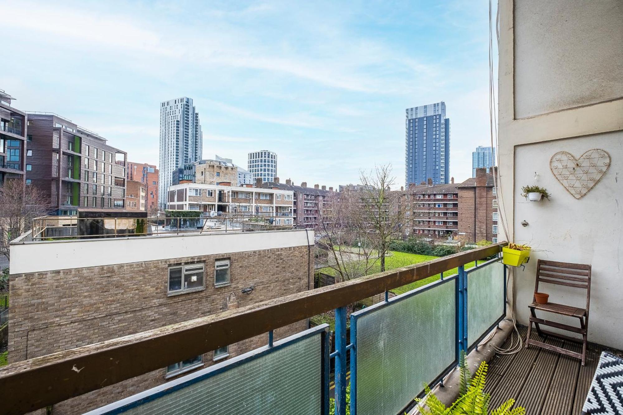 Trendy 4 Bed Apartment Near Vibrant Shoreditch W Balcony And Walking Distance To Tube London Bagian luar foto